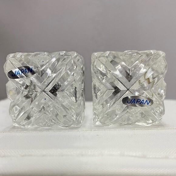 Vintage 1950's Leonard Japan Crystal Cut Glass Miniature Salt and Pepper Shakers - Picture 3 of 7